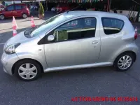 Usata Toyota Aygo Sol 68 CV (50 kW) 2008 Argento Utilitaria