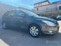 Usata Hyundai i30 Active 90 CV (66 kW) 2009 Grigio Berlina