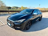 Usata Infiniti Q30 Business Executive 109 CV (80 kW) 2017 Nero SUV