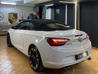 Usata Opel Cascada Cosmo 194 CV (142 kW) 2014 Other Cabrio