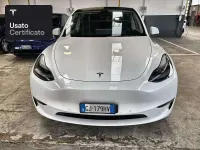 Usata Tesla Model Y Long Range AWD 258 kW (351 CV) 2022 Pearl white multicoat SUV