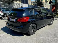Usata BMW 218 Sport Line 150 CV (110 kW) 2018 Nero Station wagon