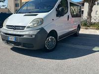 Usata Opel Vivaro 2004 Bianco Monovolume
