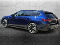 Usata BMW 530e M Sport 299 CV (219 kW) 2025 Blu/azzurro Station wagon