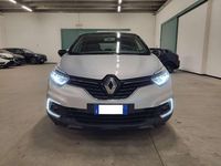 Usata Renault Captur 90 CV (66 kW) 2019 Argento SUV