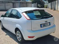 Usata Ford Focus 109 CV (80 kW) 2011 Bianco Berlina