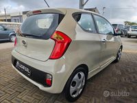 Occasion Kia Picanto Sport 69 ch (50 kW) 2011 Blanc Citadine