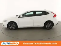 Usata Volvo V40 Plus 122 CV (89 kW) 2018 Bianco Station wagon