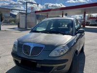 Usata Lancia Ypsilon 95 CV (69 kW) 2005 Marrone Utilitaria