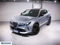 Usata Alfa Romeo Junior 145 CV (106 kW) 2025 Grigio SUV