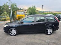 Usata Ford Focus 110 CV (80 kW) 2011 Nero Station wagon