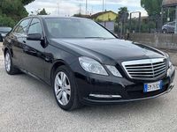 Usata Mercedes E200 Executive 163 CV (119 kW) 2012 Nero Berlina