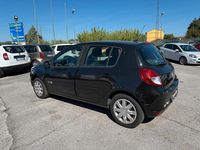 Usata Renault Clio II Luxe 75 CV (55 kW) 2011 Nero Berlina