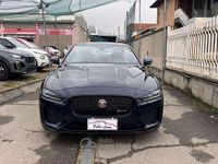 Usata Jaguar XE R-Dynamic 179 CV (131 kW) 2019 Blu/azzurro Berlina