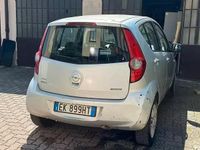 Usata Opel Agila 65 CV (47 kW) 2011 Grigio Utilitaria