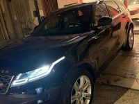 Usata Land Rover Range Rover Velar R-Dynamic 240 CV (176 kW) 2020 Nero SUV