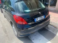 Usata Peugeot 207 90 CV (66 kW) 2009 Nero Berlina