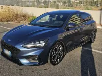 Usata Ford Focus ST-Line 120 CV (88 kW) 2018 Blu Berlina