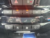 Usata Peugeot 208 Allure 100 CV (73 kW) 2016 Blu Utilitaria