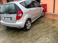 Usata Mercedes A180 Elegance 140 CV (102 kW) 2012 Grigio Berlina