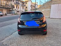 Usata Ford Fiesta 97 CV (71 kW) 2017 Nero Utilitaria