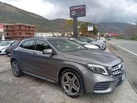 Usata Mercedes GLA200 Premium 136 CV (100 kW) 2019 Gray SUV