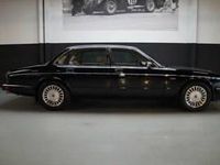 Usata Jaguar XJ12 311 CV (228 kW) 1994 Nero Berlina