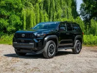 Nuova Toyota 4 Runner 326 CV (239 kW) 2026 Nero SUV