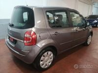 Usata Renault Modus 90 CV (66 kW) 2012 Grigio Monovolume