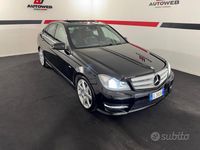 Usata Mercedes C220 Elegance 170 CV (125 kW) 2012 Nero Berlina