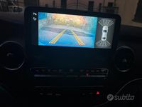 Usata Mercedes V250 190 CV (139 kW) 2014 Blu Monovolume