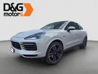 Begagnad Porsche Cayenne 462 HK (339 kW) 2023 Gesso SUV
