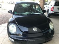 Usata VW New Beetle 71 CV (52 kW) 2005 Nero Utilitaria