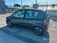 Usata Renault Modus 75 CV (55 kW) 2006 Nero Monovolume