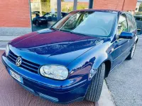 Usata VW Golf IV Comfortline 101 CV (74 kW) 2004 Bluazzurro Berlina