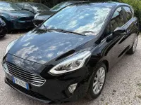 Usata Ford Fiesta Titanium 101 CV (74 kW) 2017 Nero Utilitaria