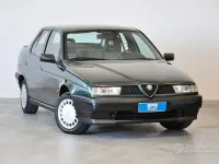 Usata Alfa Romeo 155 126 CV (92 kW) 1993 Verde Berlina