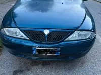 Usata Lancia Ypsilon 60 CV (44 kW) 2003 Bluazzurro Utilitaria
