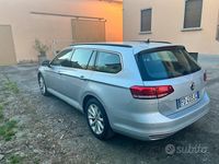 Usata VW Passat 150 CV (110 kW) 2016 Grigio Station wagon