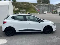 Usata Renault Clio 54 CV (39 kW) 2014 Bianco Utilitaria