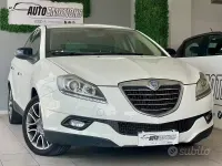 Usata Lancia Delta 120 CV (88 kW) 2012 Bianco Utilitaria