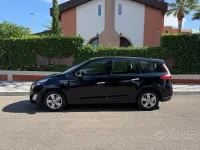 Usata Renault Scénic III Dynamique 130 CV (95 kW) 2011 Nero Monovolume