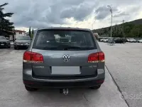 Usata VW Touareg 174 CV (127 kW) 2004 Grigio SUV
