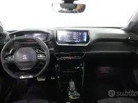 Usata Peugeot 2008 GT 131 CV (96 kW) 2021 Nero SUV