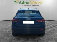 Usata Audi Q3 Business 150 CV (110 kW) 2020 Blu SUV