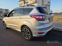 Usata Ford Kuga ST-Line 120 CV (88 kW) 2018 Grigio SUV