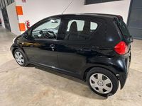 Usata Toyota Aygo 68 CV (50 kW) 2007 Nero Utilitaria