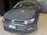 Usata VW Polo Comfortline 75 CV (55 kW) 2015 Grigio Berlina