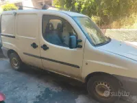 Usata Fiat Doblò 101 CV (74 kW) 2002 Monovolume