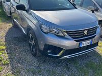 Usata Peugeot 5008 Allure 131 CV (96 kW) 2018 Rosso SUV